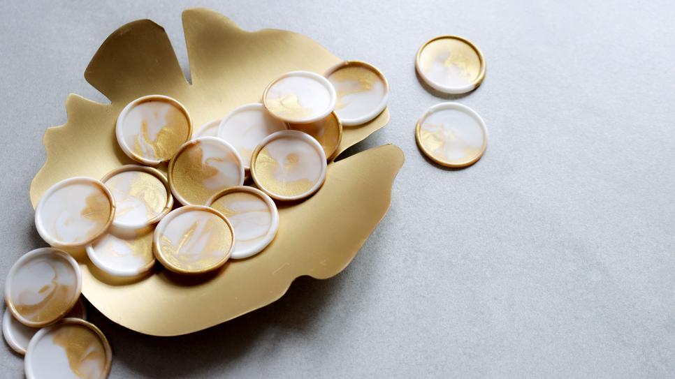 Gold marbled wax seals